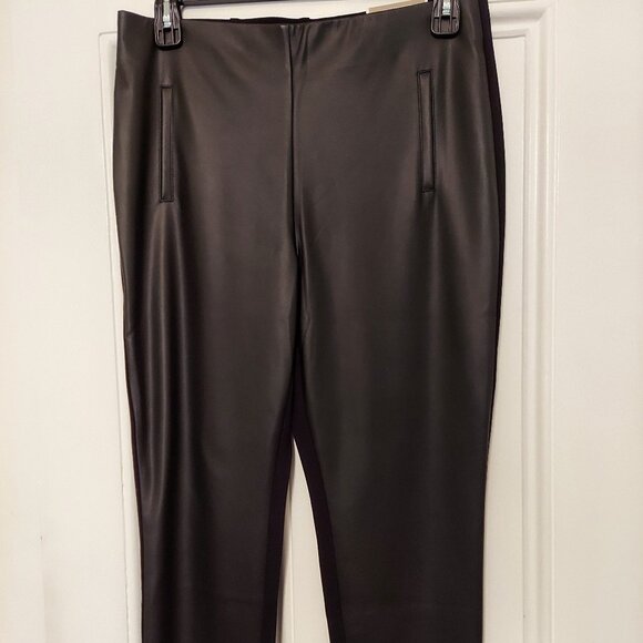 NWT Chico's Juliet Black Pants in Faux Leather Front, Ponte Knit Back size 1.5 - Picture 1 of 1